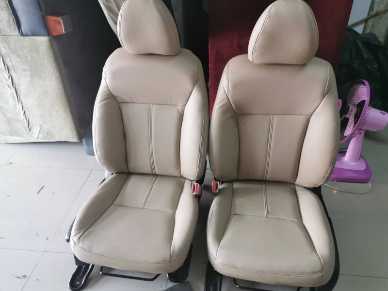 รับซ่อมเบาะรถ ทุกรุ่น